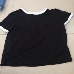 Forever 21 black tee